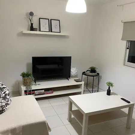 Sts 21, Nicosia-lakatamia One-bedroom * Lakatamia